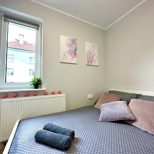 Mmrent Pink Fusion Kwatera prywatna